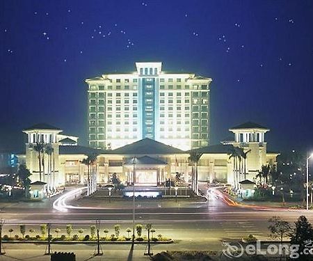 Grand View Hotel Dongguan  Exteriör bild
