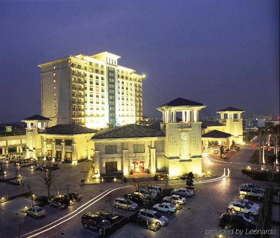 Grand View Hotel Dongguan  Exteriör bild